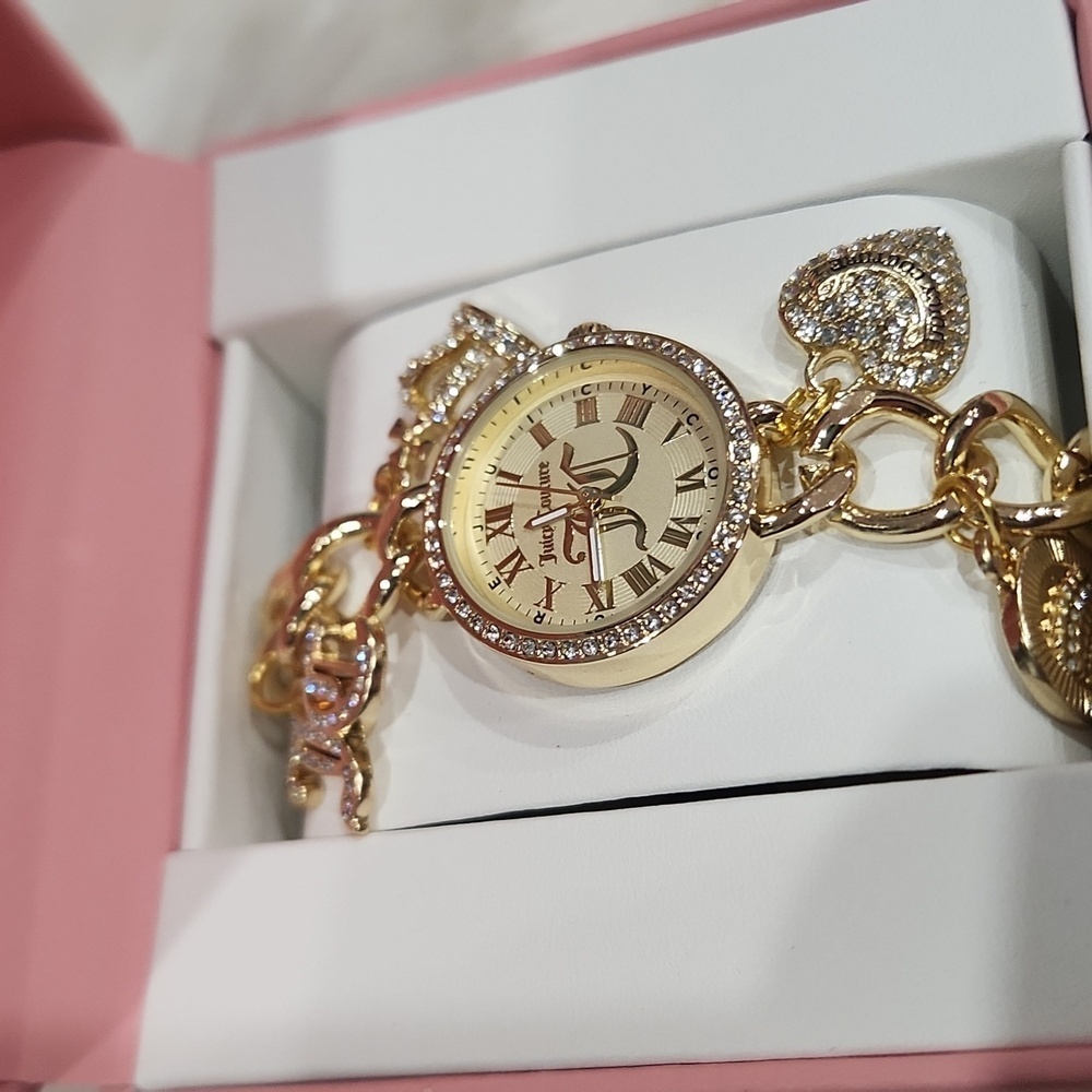 🔹️Juicy Couture 🔹️Charm Bracelet Wrist Watch, Hanging Charms Costume Jewelry - Picture 3 of 5